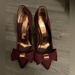 Pre-loved Ted baker bowknot heels